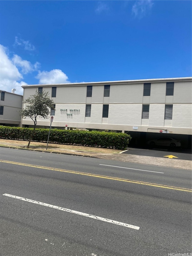 2015 Wilder Ave Unit 3C, Honolulu, HI 96822 - view of building exterior