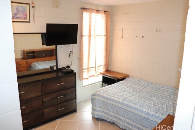 94-245 Leowahine St Unit 3009, Waipahu, HI 96797 - bedroom featuring light tile patterned floors