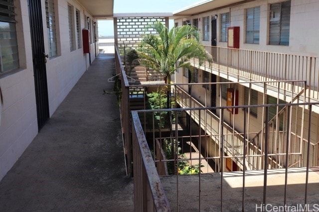 94-245 Leowahine St Unit 3009, Waipahu, HI 96797 - view of side of home