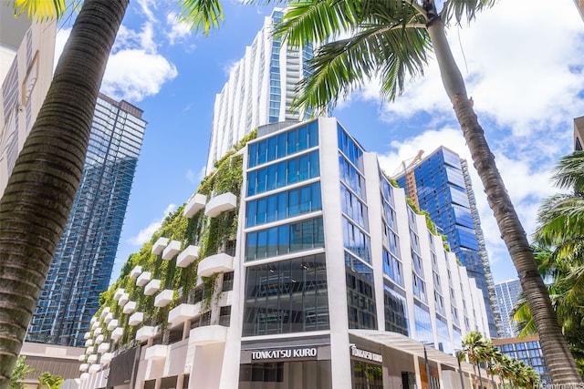 1000 Auahi St Unit 1504, Honolulu, HI 96814 - photo 21