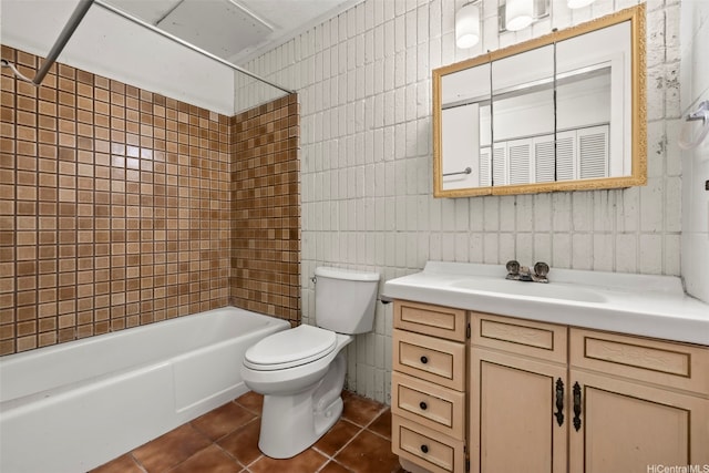 2327 Round Top Dr, Honolulu, HI 96822 - photo 12