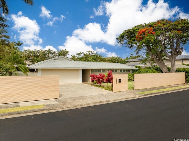646 Honua St, Honolulu, HI 96816 - photo 22