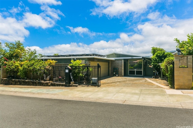 545 Kekupua St, Honolulu, HI 96825 - photo 1