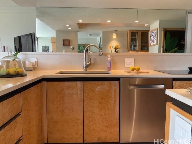 217 Prospect St Unit M8, Honolulu, HI 96813 - photo 10