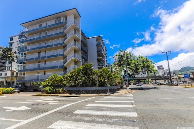 1314 Piikoi St Unit 201, Honolulu, HI 96814 - photo 2