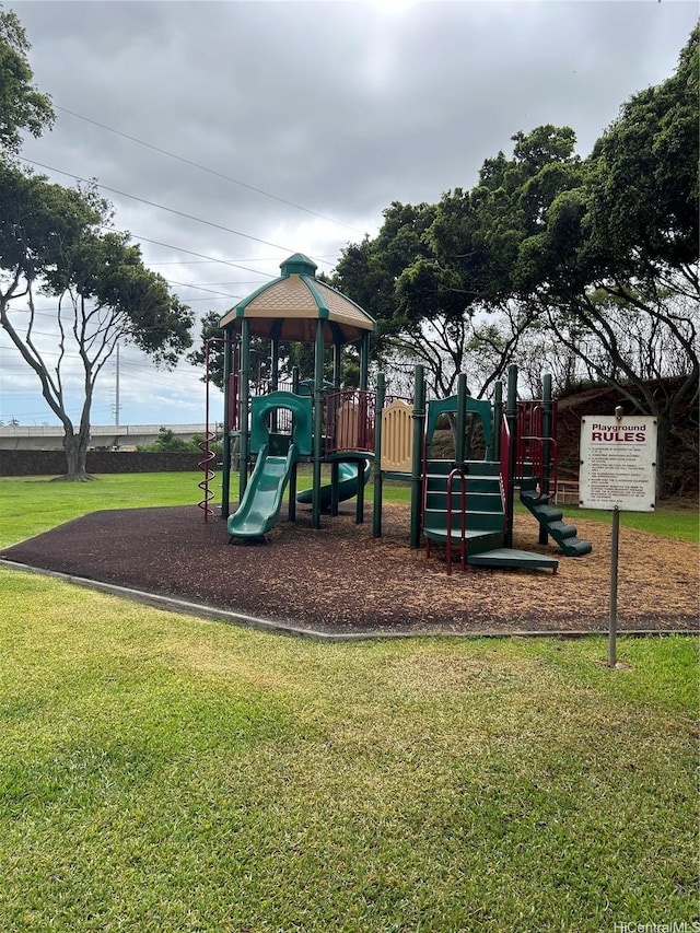 1060 Kamehameha Hwy Unit 1706A, Pearl City, HI 96782 - photo 12