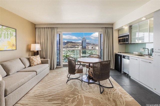 410 Atkinson Dr Unit 2226, Honolulu, HI 96814 - photo 1