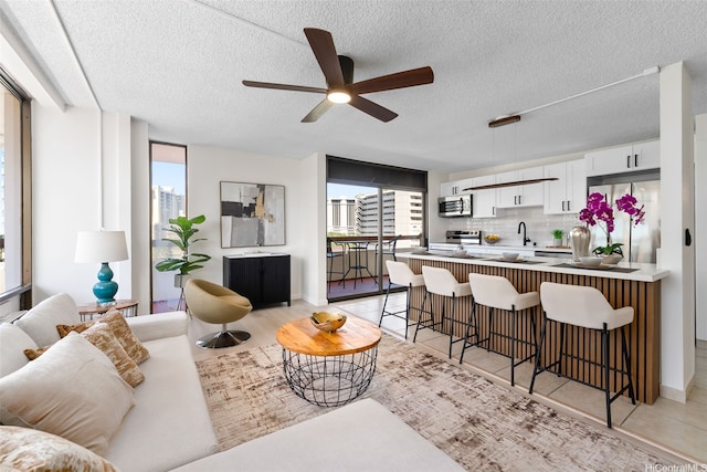 2029 Ala Wai Blvd Unit 704, Honolulu, HI 96815 - photo 1