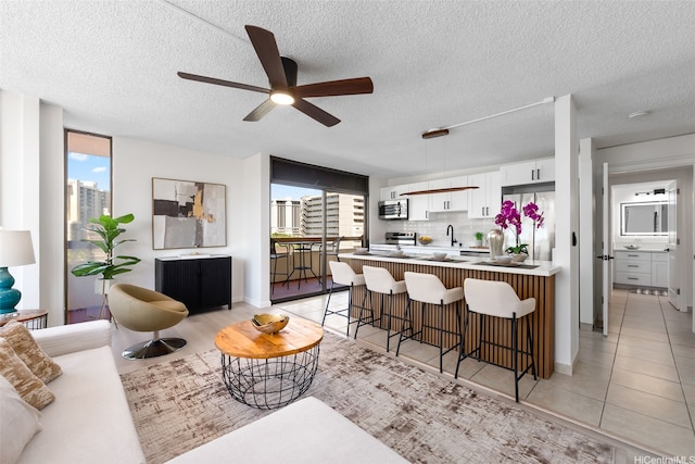 2029 Ala Wai Blvd Unit 704, Honolulu, HI 96815 - photo 2