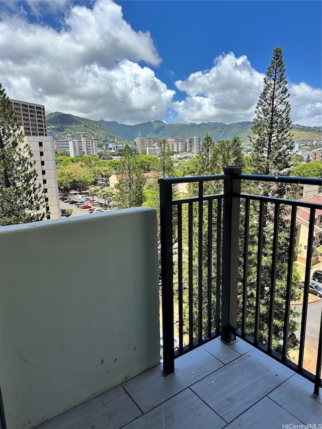 1610 Kanunu St Unit 902, Honolulu, HI 96814 - photo 1