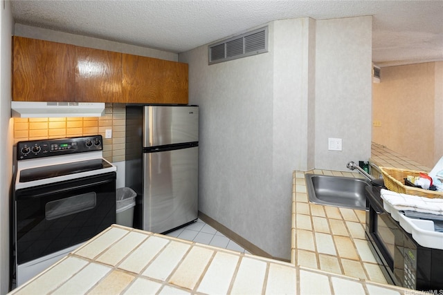 1088 Bishop St Unit 2610, Honolulu, HI 96813 - photo 7