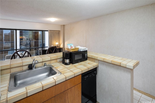 1088 Bishop St Unit 2610, Honolulu, HI 96813 - photo 8