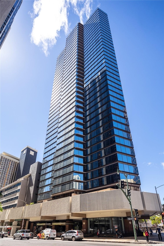 1088 Bishop St Unit 2610, Honolulu, HI 96813 - photo 13