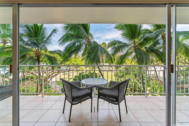 2161 Kalia Rd Unit 308, Honolulu, HI 96815 - photo 2
