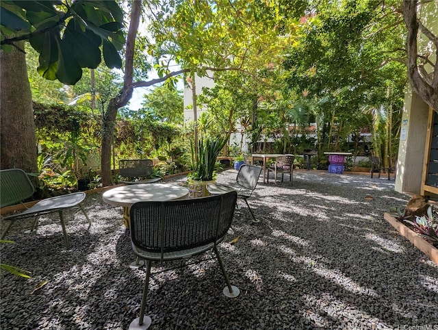 2740 Kuilei St Unit 2107, Honolulu, HI 96826 - photo 18