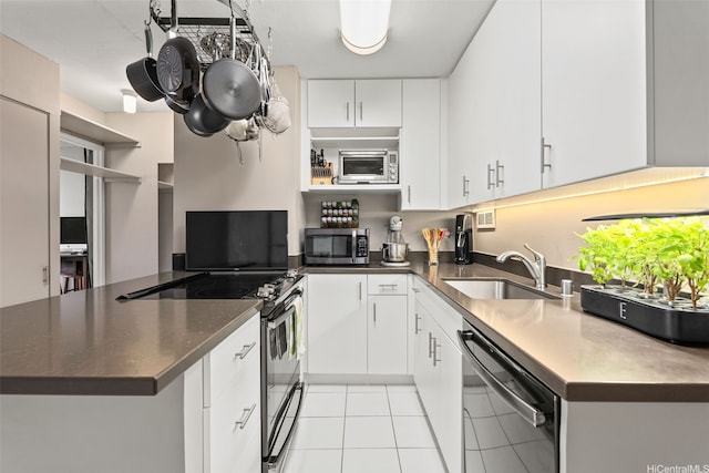 1535 Pensacola St Unit 906, Honolulu, HI 96822 - photo 1