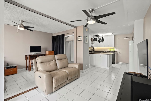 1535 Pensacola St Unit 906, Honolulu, HI 96822 - photo 6