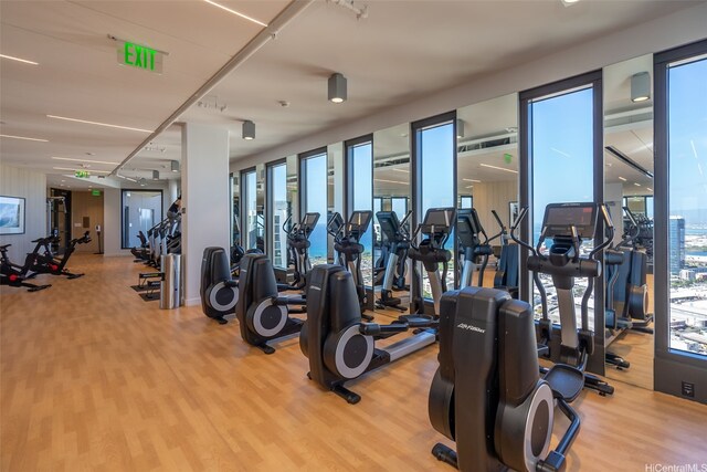 987 Queen St Unit 2906, Honolulu, HI 96814 - photo 19