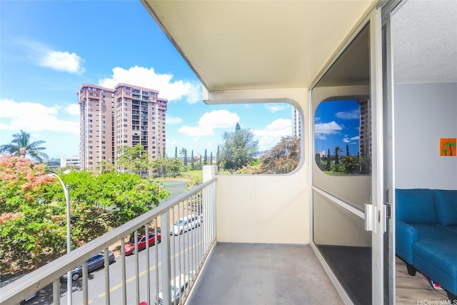 98-450 Koauka Loop Unit 312, Aiea, HI 96701 - photo 2