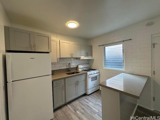 1223 Wilder Ave, Honolulu, HI 96822 - photo 19