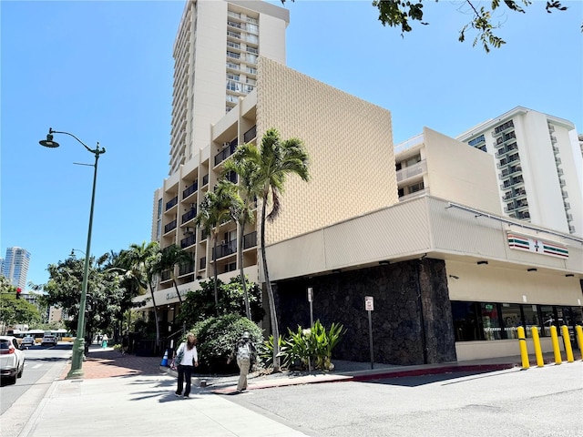 1911 Kalakaua Ave Unit 608, Honolulu, HI 96815 - photo 17