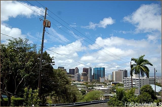540 Iolani Ave, Honolulu, HI 96813 - photo 4