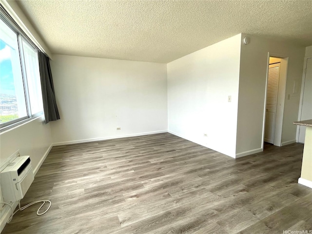 1560 Kanunu St Unit 1402, Honolulu, HI 96814 - photo 4