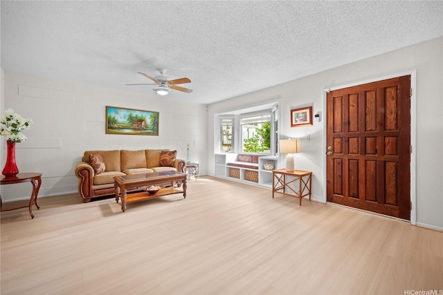 94-1141 Akeu Pl, Waipahu, HI 96797 - photo 2