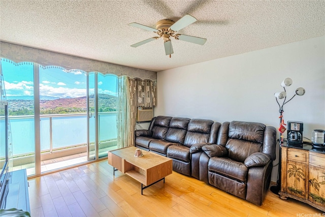3009 Ala Makahala Pl Unit 1505, Honolulu, HI 96818 - photo 2