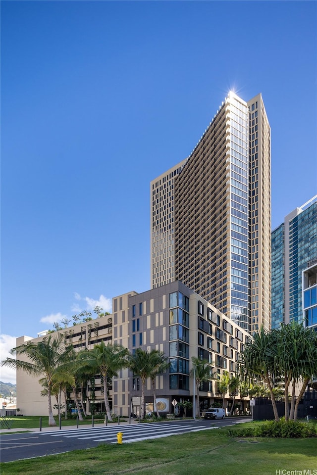 987 Queen St Unit 2407, Honolulu, HI 96814 - photo 24