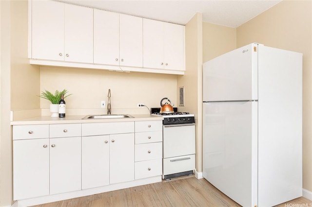 1550 Wilder Ave Unit A301, Honolulu, HI 96822 - photo 9