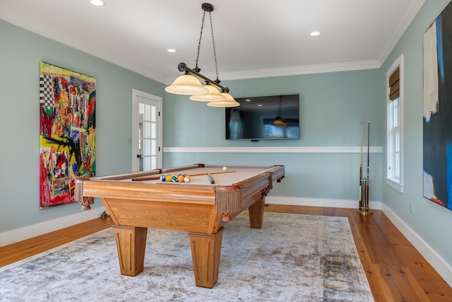 recreation room featuring ornamental molding, wood-type flooring, and billiards