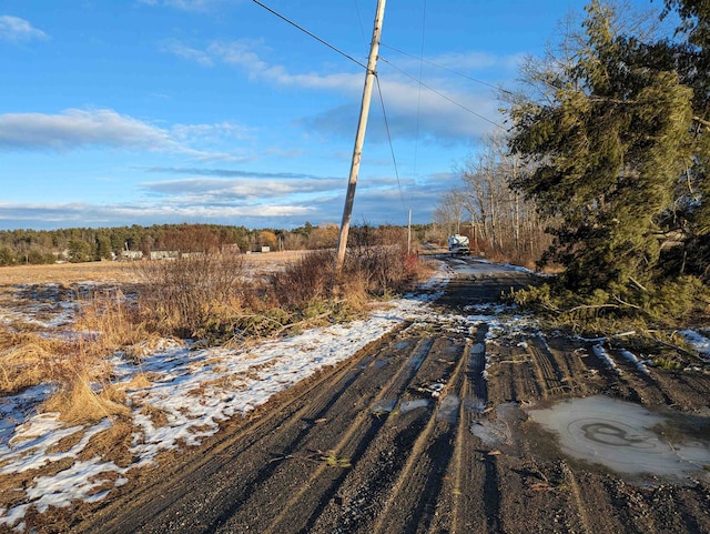 Listing photo 3 for LOT0 Churchill Rd, Augusta ME 04330