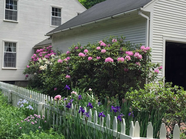 view of side of property