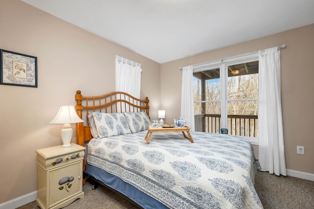 view of carpeted bedroom