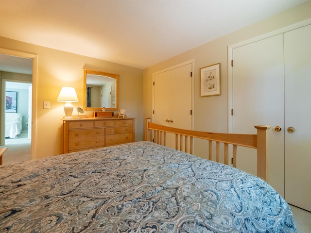 bedroom with a closet