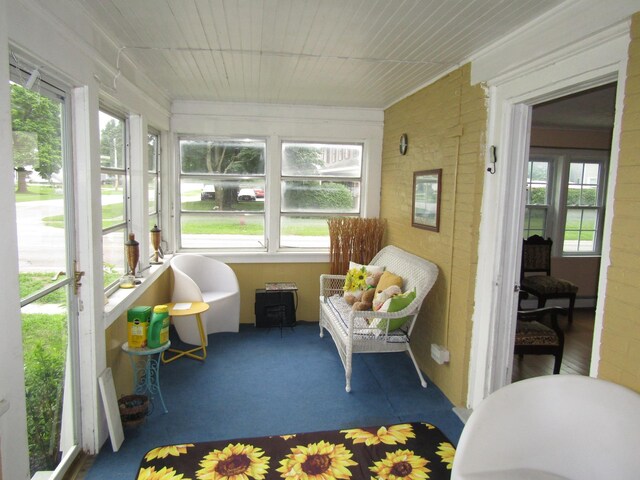 view of sunroom / solarium