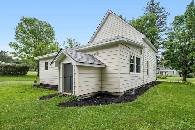 exterior space with a lawn