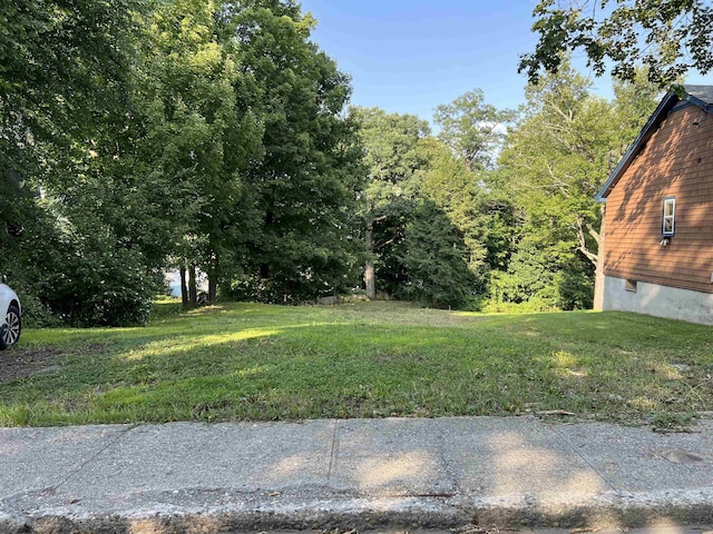 203 Fairview St, Brattleboro, VT 05301