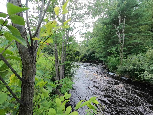 Mill St, Templeton, MA 01468