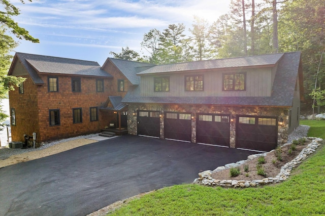 view of front of home featuring a garage