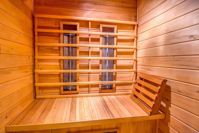 view of sauna / steam room