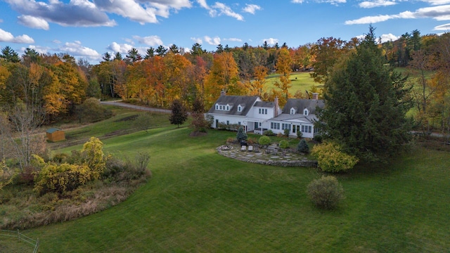 bird's eye view featuring a view of trees