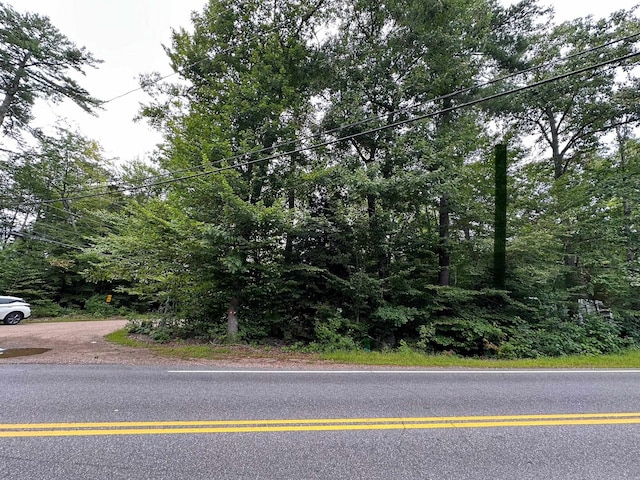 Listing photo 3 for Fox Rd, Middleton NH 03887