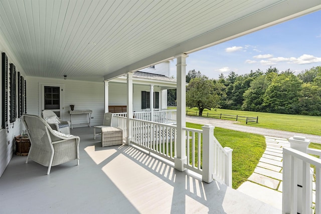 view of patio / terrace featuring covered porch