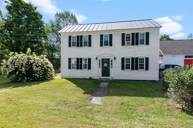 view of front of house with a front yard