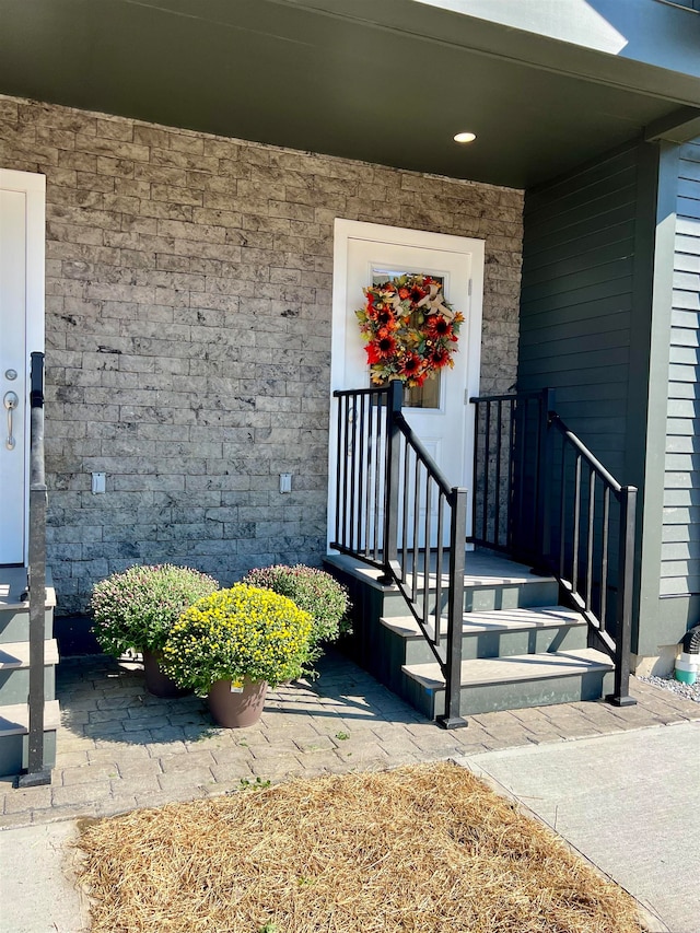 view of entrance to property