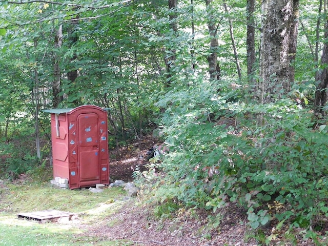 view of outdoor structure