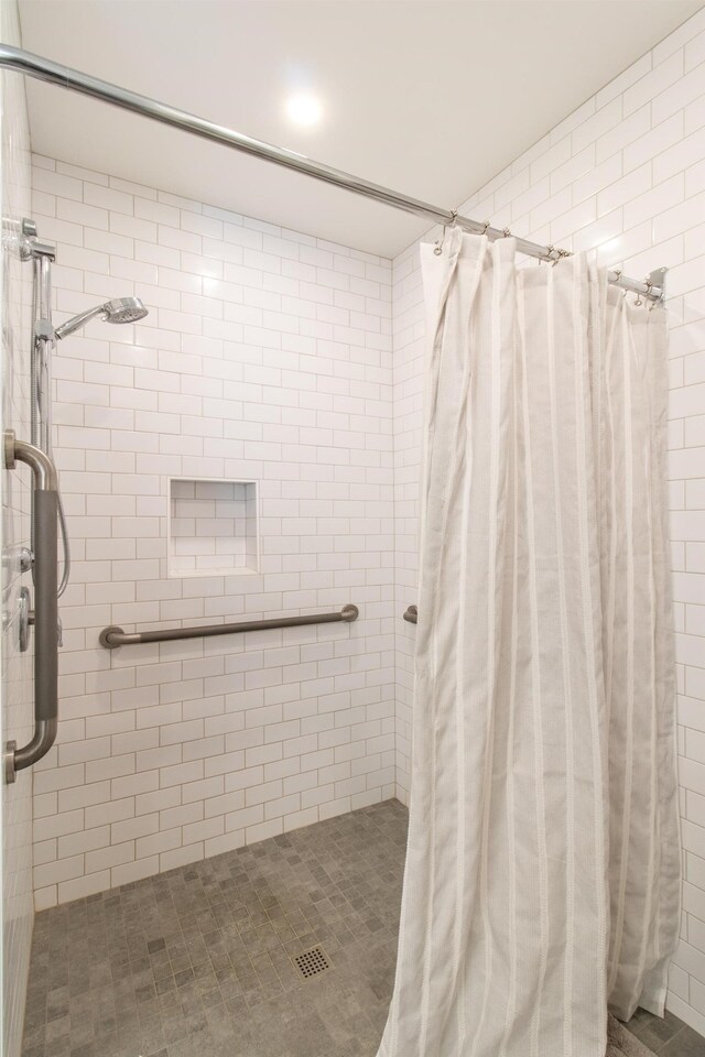 6694 Vt Route 100, Troy, VT 05859 - full bathroom featuring a stall shower