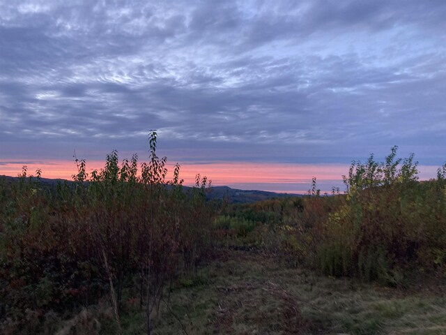 655 Kinsey Rd, Barton, VT 05822